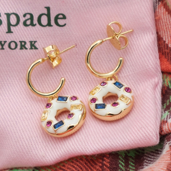 Kate Spade Gold Crystal Coffee Break Donut Huggies - Picture 2 of 2